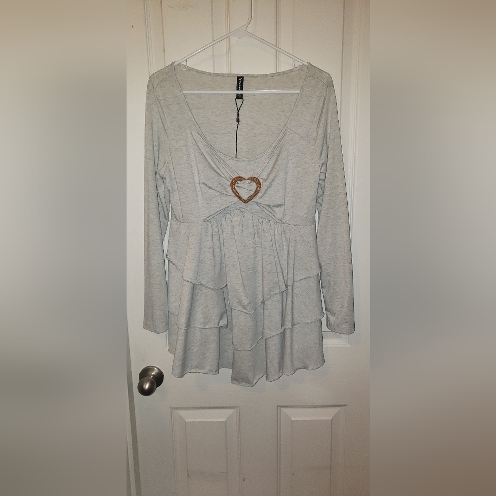 Just Fashion Now Ruffle Heart Tunic Top